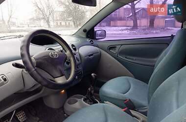 Хэтчбек Toyota Yaris 2000 в Харькове