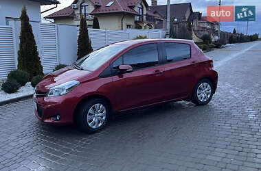 Хетчбек Toyota Yaris 2012 в Хмельницькому