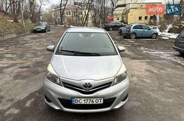 Хетчбек Toyota Yaris 2013 в Львові