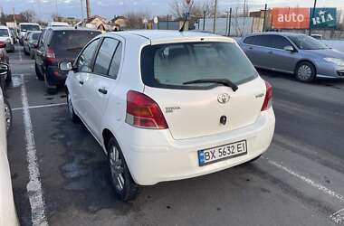 Хетчбек Toyota Yaris 2009 в Рівному