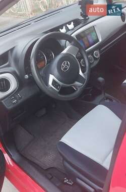 Хэтчбек Toyota Yaris 2012 в Киеве