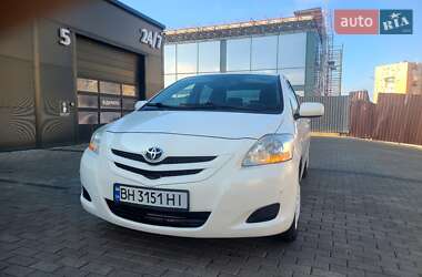 Седан Toyota Yaris 2007 в Одесі