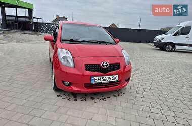 Хэтчбек Toyota Yaris 2008 в Каменец-Подольском