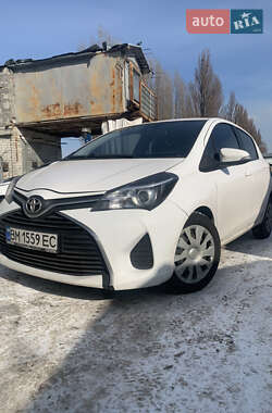 Хэтчбек Toyota Yaris 2015 в Киеве