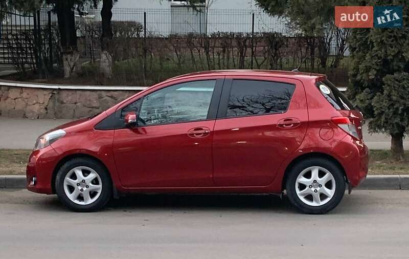 Toyota Yaris 2012