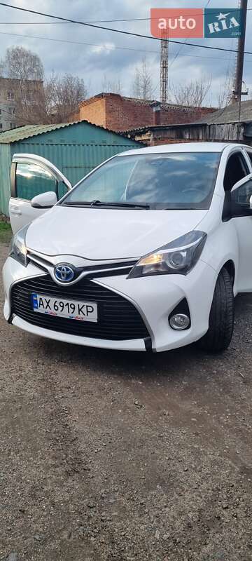 Хетчбек Toyota Yaris 2016 в Харкові