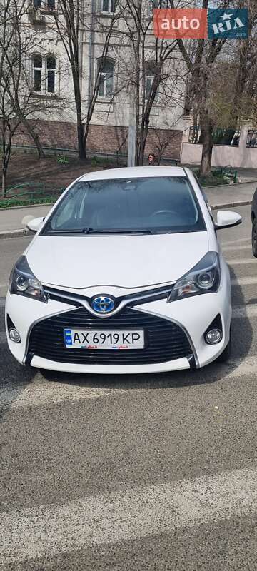 Хетчбек Toyota Yaris 2016 в Харкові