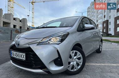Хетчбек Toyota Yaris 2019 в 