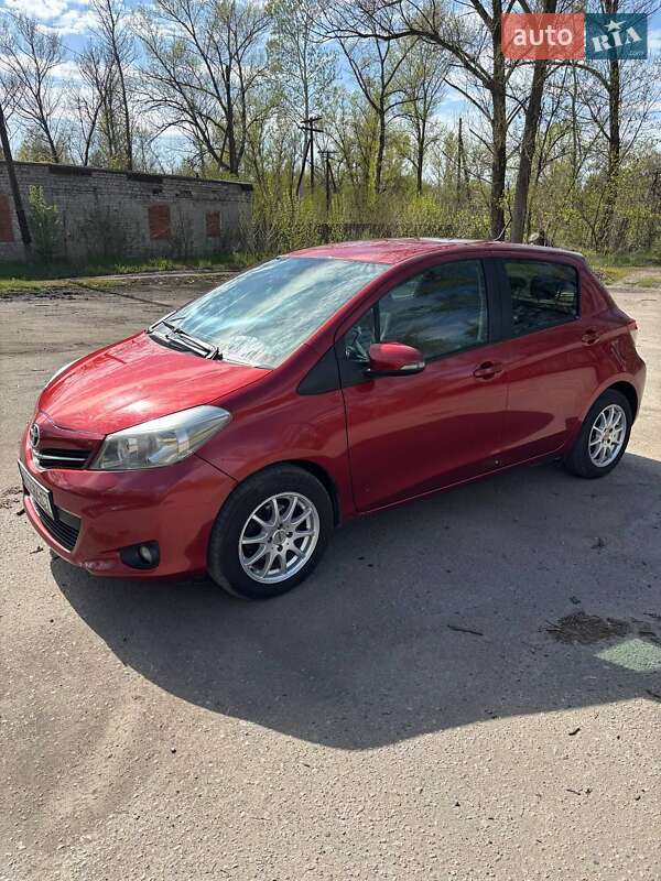 Хетчбек Toyota Yaris 2011 в Кременчуці