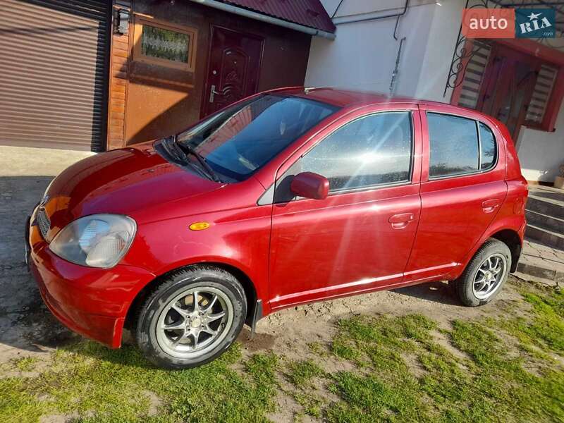 Toyota Yaris 2003