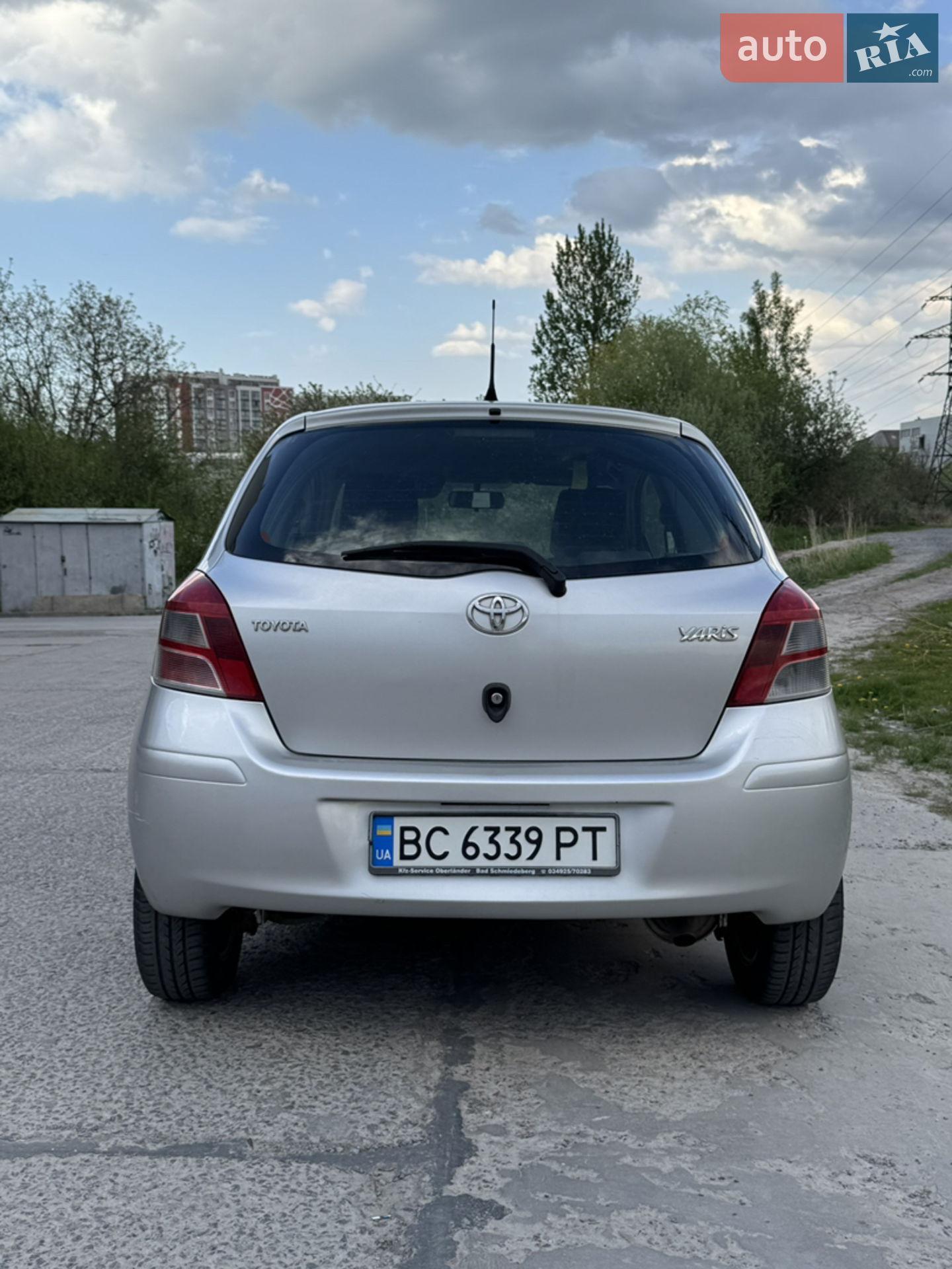 2010 Toyota Yaris - мініатюра 3