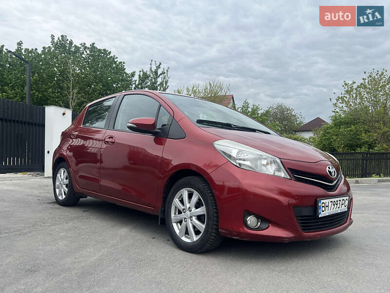 Toyota Yaris 2011