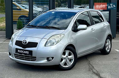 Хэтчбек Toyota Yaris 2008 в Кременчуге