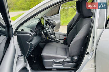 Хэтчбек Toyota Yaris 2020 в 