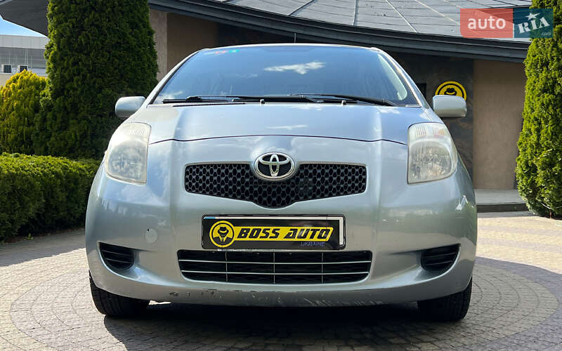 Хетчбек Toyota Yaris 2006 в Львові