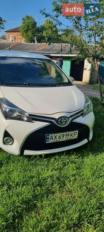 Хетчбек Toyota Yaris 2016 в Харкові