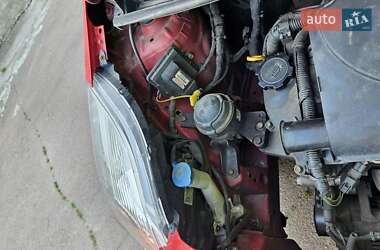 Хетчбек Toyota Yaris 2009 в 