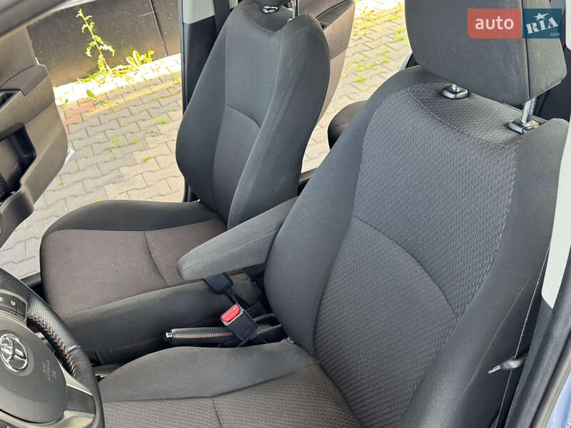 Хетчбек Toyota Yaris 2012 в Вінниці