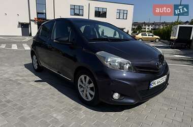 Хэтчбек Toyota Yaris 2013 в Ровно