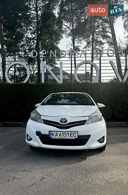 Хэтчбек Toyota Yaris 2012 в Киеве