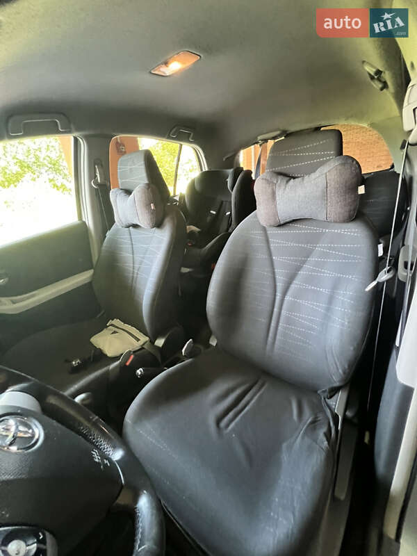 Хетчбек Toyota Yaris 2007 в Львові