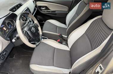 Хетчбек Toyota Yaris 2020 в 