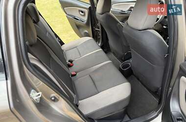 Хетчбек Toyota Yaris 2020 в 