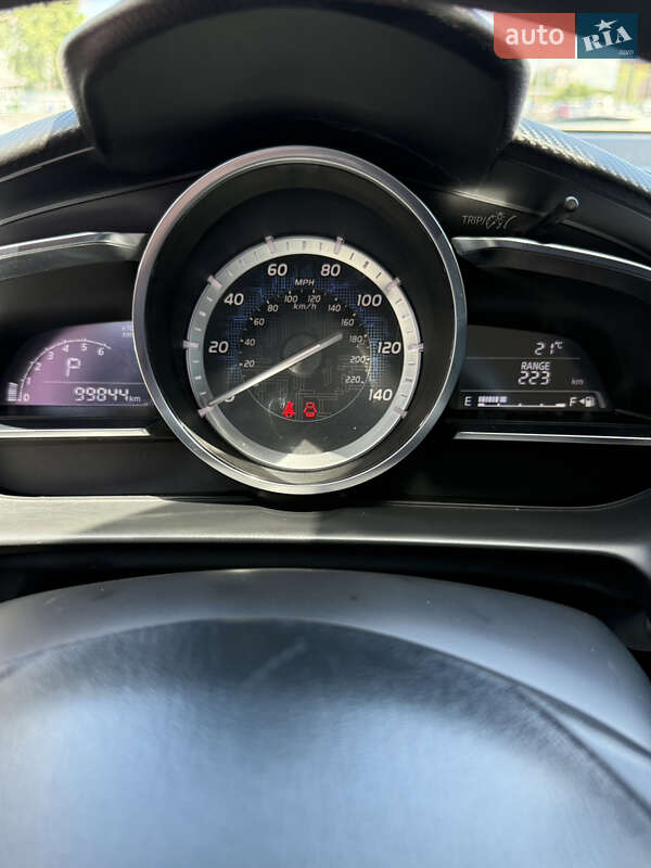 Седан Toyota Yaris 2017 в Полтаве