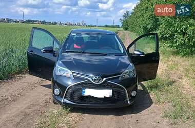 Хетчбек Toyota Yaris 2016 в Дніпрі