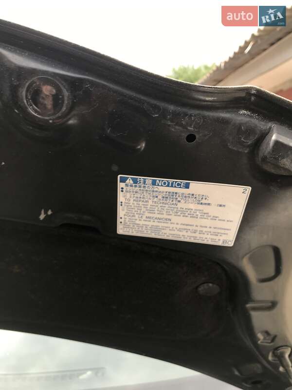 Хэтчбек Toyota Yaris 2011 в Умани