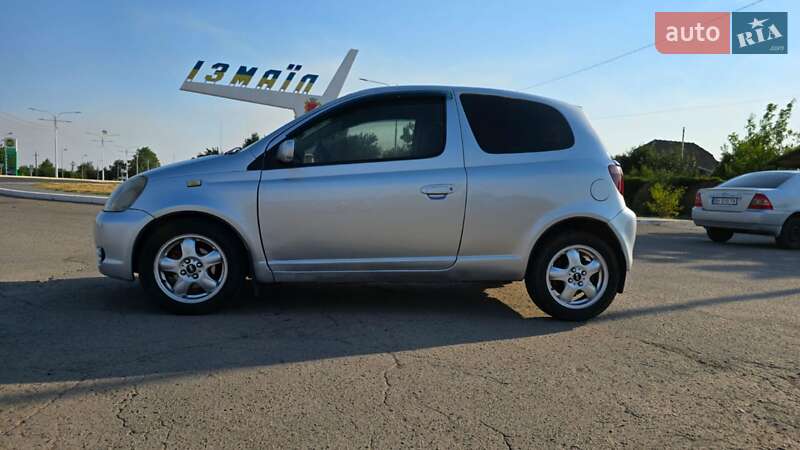 Хетчбек Toyota Yaris 2001 в Ізмаїлі