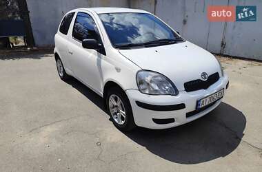 Хэтчбек Toyota Yaris 2004 в Киеве