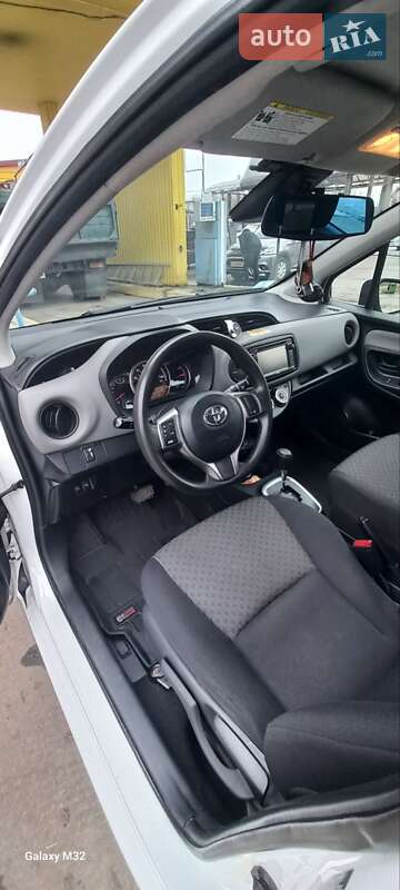 Хэтчбек Toyota Yaris 2016 в Умани фото 9 Хэтчбек Toyota Yaris 2016 в Умани