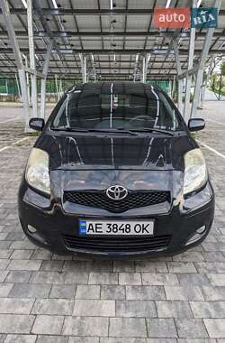 Хэтчбек Toyota Yaris 2010 в Львове