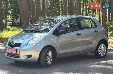 Хетчбек Toyota Yaris 2008 в Черкасах