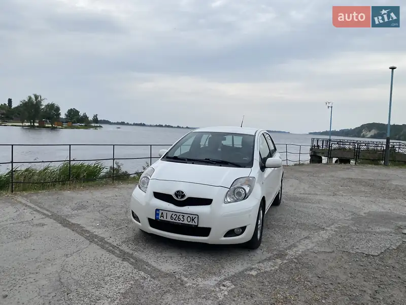 Toyota Yaris 2010