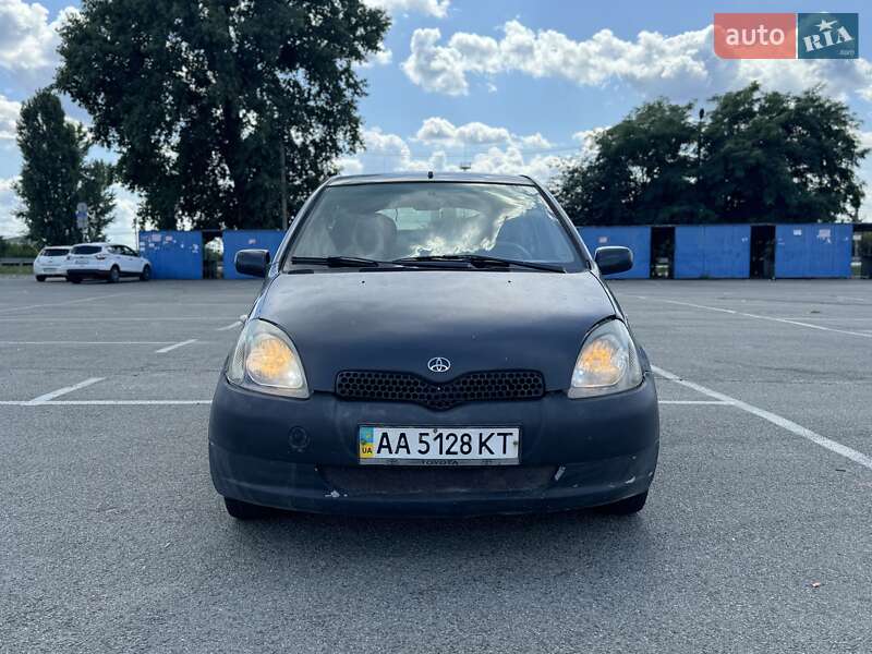 Toyota Yaris 1999