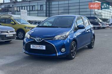 Хетчбек Toyota Yaris 2016 в Києві