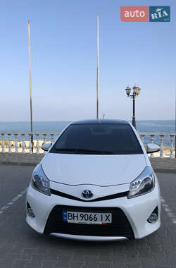 Хэтчбек Toyota Yaris 2013 в Одессе