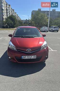 Хэтчбек Toyota Yaris 2012 в Запорожье