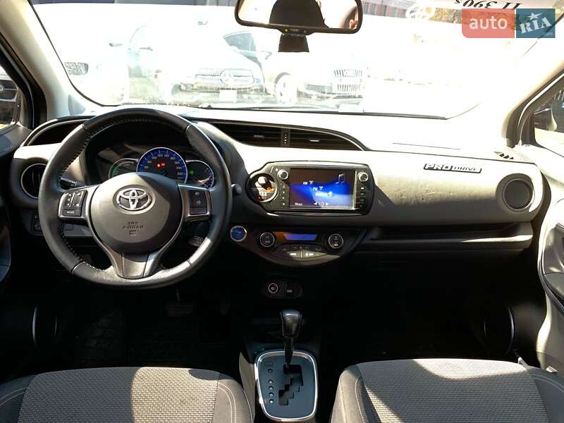 Хэтчбек Toyota Yaris 2014 в Виннице фото 38 Хэтчбек Toyota Yaris 2014 в Виннице