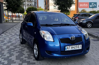 Хэтчбек Toyota Yaris 2006 в Ивано-Франковске