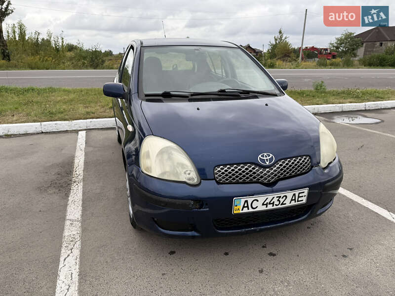 Хетчбек Toyota Yaris 2004 в Луцьку