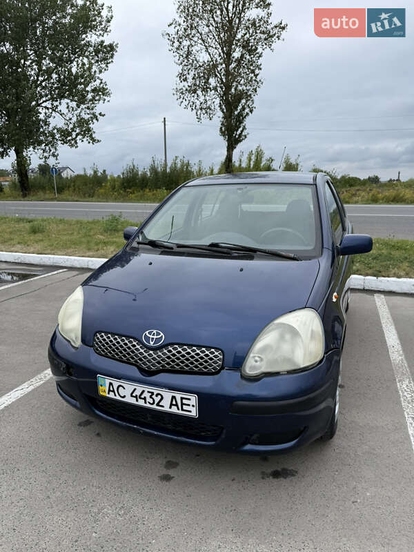 Хетчбек Toyota Yaris 2004 в Луцьку