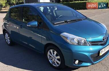 Хэтчбек Toyota Yaris 2013 в Одессе