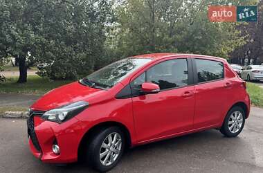 Хетчбек Toyota Yaris 2015 в Києві
