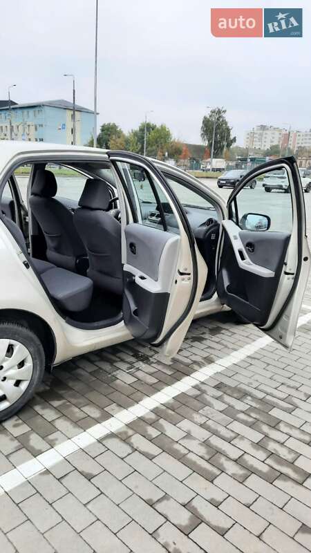 Хэтчбек Toyota Yaris 2008 в Виннице фото 23 Хэтчбек Toyota Yaris 2008 в Виннице