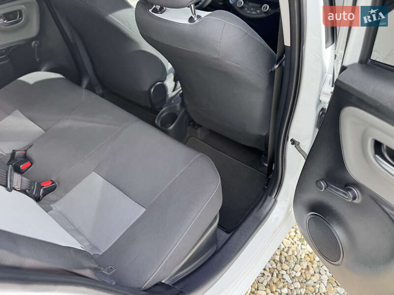 Хетчбек Toyota Yaris 2018 в Івано-Франківську