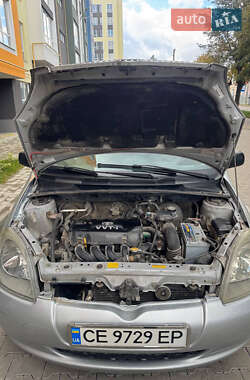 Хэтчбек Toyota Yaris 2000 в  фото 15 Хэтчбек Toyota Yaris 2000 в