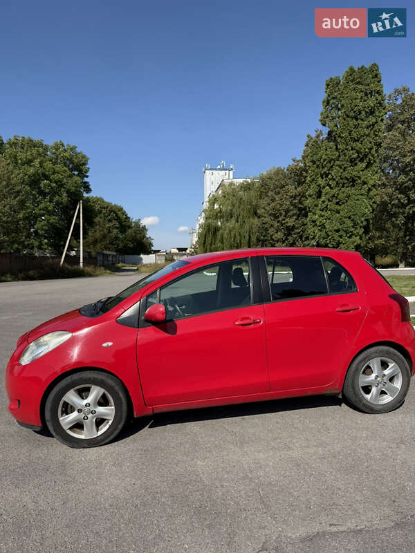 Хэтчбек Toyota Yaris 2006 в Киеве фото 4 Хэтчбек Toyota Yaris 2006 в Киеве